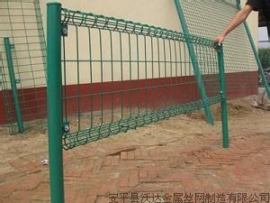 双圈护栏网 卷网隔离栅 绿化带护栏