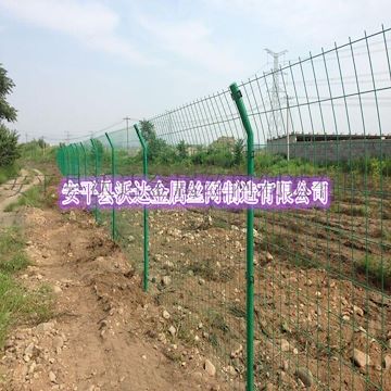 厂家直销,双边丝护栏网 铁丝网护栏 双边护网