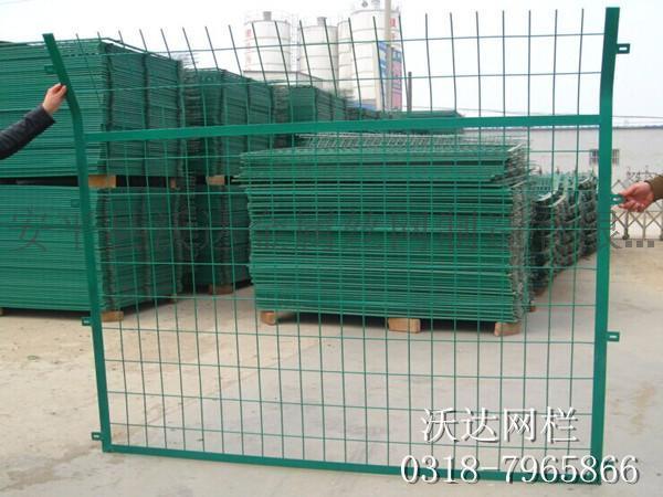 河道扁铁护栏 水库铁丝网 水库隔离网